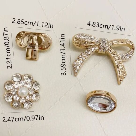 Trendy crystal and gold shoe charms - Picture 8 of 8